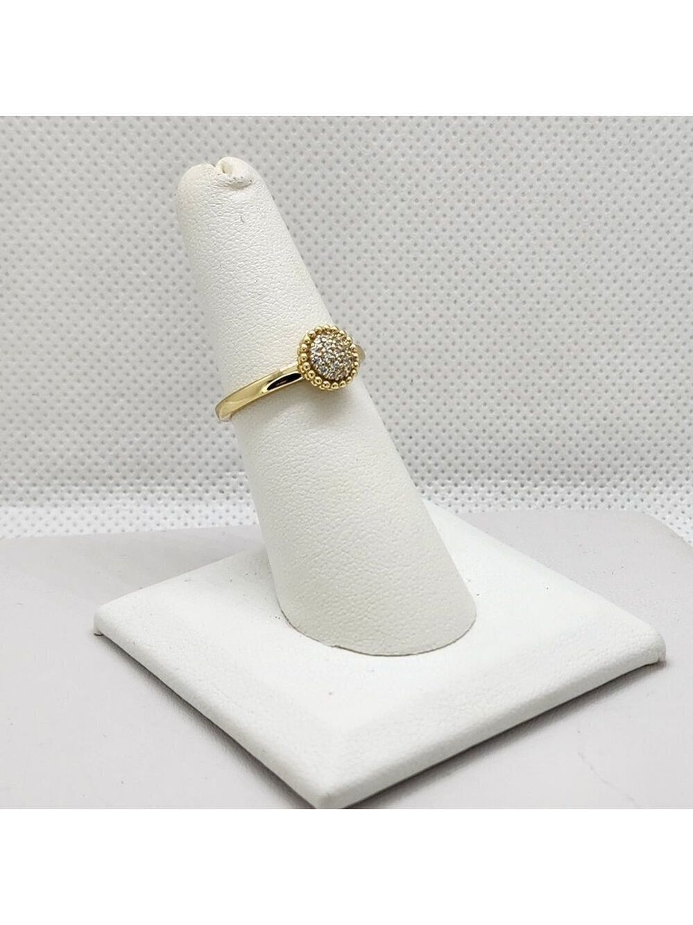 Brand New Sterling Silver 925 Round Cubic Zirconia Stones Ring